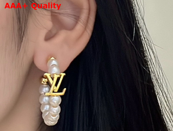 Louis Vuitton My LV Pearl Earrings White M01988 Replica