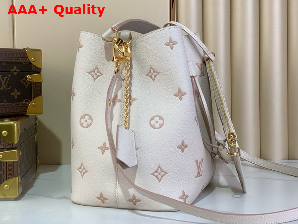 Louis Vuitton Neonoe MM Eden Debossed Grained Cowhide Leather M14401 Replica