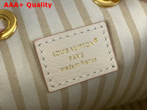 Louis Vuitton Neonoe MM Eden Debossed Grained Cowhide Leather M14401 Replica
