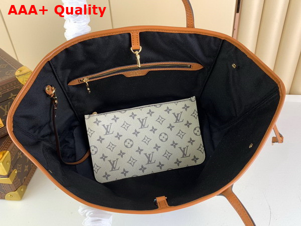 Louis Vuitton Neverfull MM Tote Bag in Silver Monogram Canvas Replica