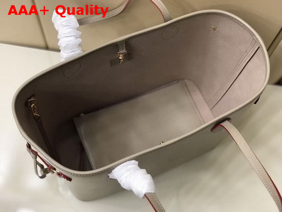 Louis Vuitton Neverfull MM Tote in Galet Gray Epi Leather M56947 Replica