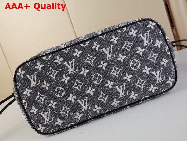 Louis Vuitton Neverfull MM Tote in Gray Monogram Jacquard Denim M21465 Replica
