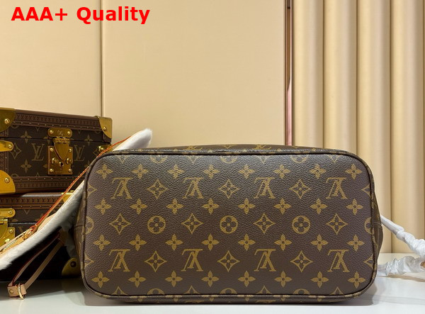 Louis Vuitton Neverwoof Monogram Coated Canvas M27847 Replica