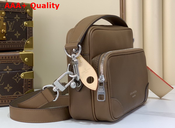 Louis Vuitton Nil Bag in Caramel Calfskin Leather Replica