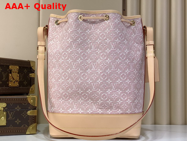 Louis Vuitton Noe Handbag in Monogram Embleme Rose Ruban Jacquard Textile M28714 Replica