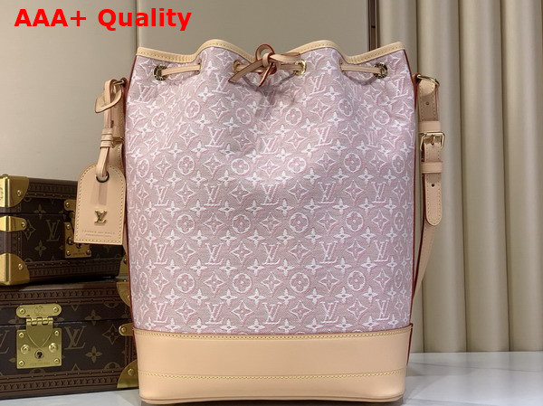 Louis Vuitton Noe Handbag in Monogram Embleme Rose Ruban Jacquard Textile M28714 Replica