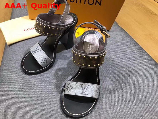 Louis Vuitton Nomad Sandal in Silver Replica