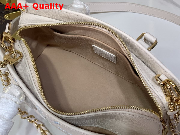 Louis Vuitton Onthego East West Monogram Empreinte Couture Leather Quartz Couture M29487 Replica