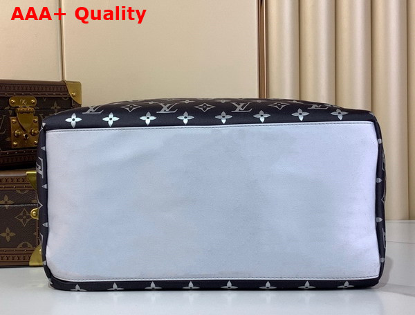 Louis Vuitton Onthego MM Tote in Frost Monogram Nylon M11847 Replica