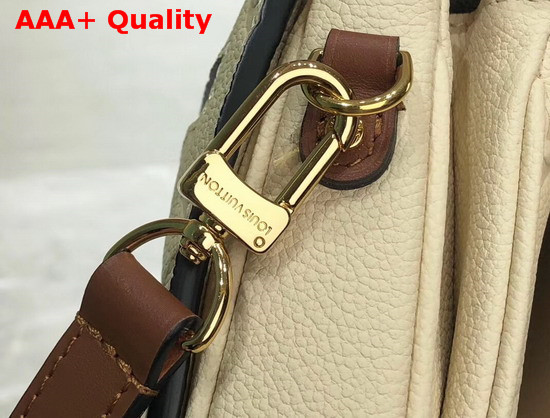 Louis Vuitton Pochette Metis Cream M44738 Replica