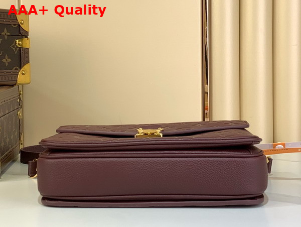 Louis Vuitton Pochette Metis MM Grenat Monogram Empreinte Leather M25939 Replica