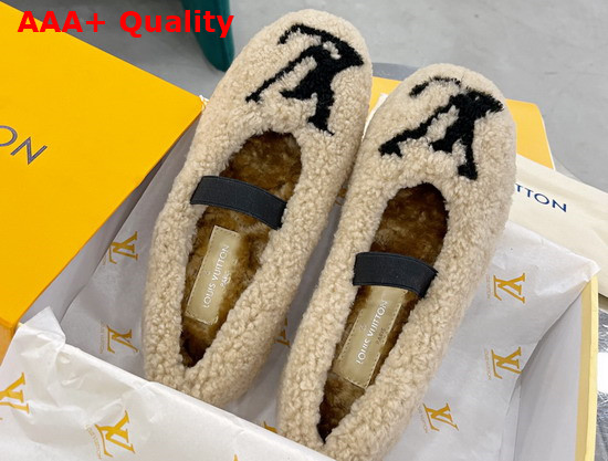 Louis Vuitton Popi Flat Ballerina Beige Shearling 1A9C96 Replica