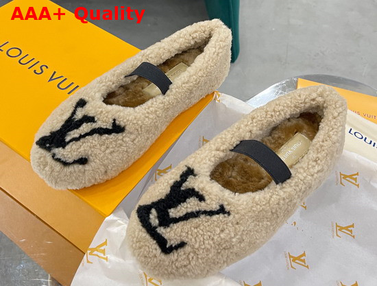 Louis Vuitton Popi Flat Ballerina Beige Shearling 1A9C96 Replica