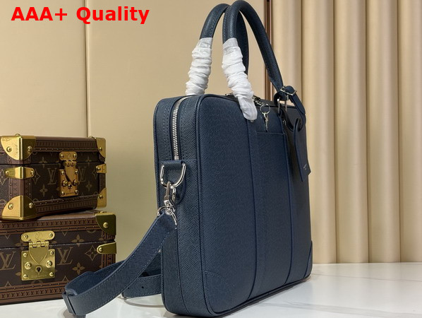 Louis Vuitton Porte Documents Voyage PM Bleu Marine Taiga Leather M2A675 Replica