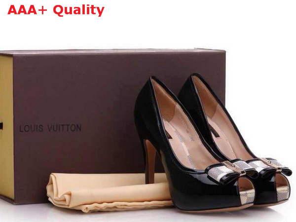 Louis Vuitton Pump In Damier Azur And Black Patent Calf Replica