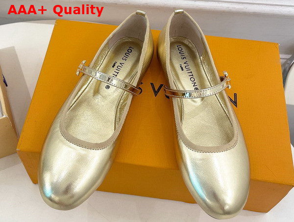 Louis Vuitton Romy Flat Ballerina in Gold Metallic Lambskin 1ACULI Replica
