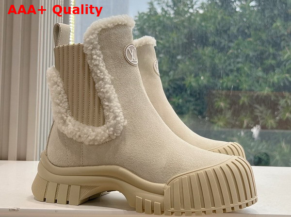 Louis Vuitton Ruby Flat Ankle Boot in Beige Suede Calf Leather and Shearling 1AGWG3 Replica