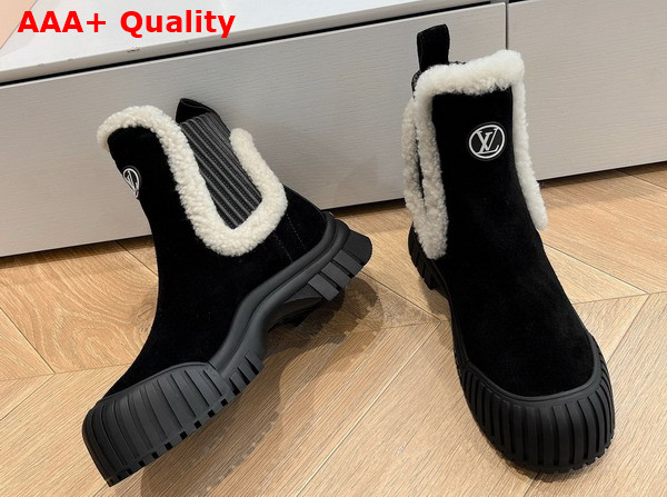 Louis Vuitton Ruby Flat Ankle Boot in Black Suede Calf Leather and Shearling 1AGWFK Replica