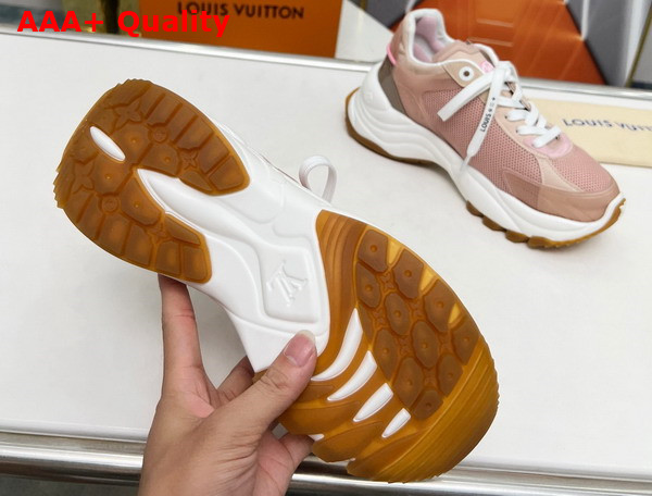 Louis Vuitton Run 55 Sneaker Beige Mix of Materials 1ABVMW Replica