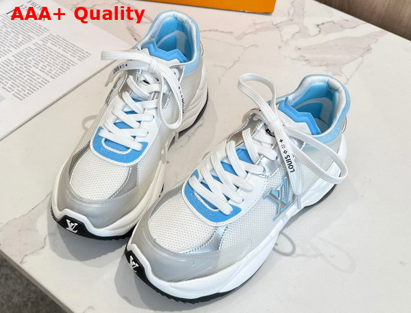Louis Vuitton Run 55 Sneaker Bleu Clair Mix of Materials 1ABVIU Replica