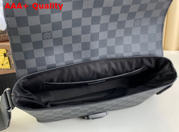 Louis Vuitton S Cape Messenger in Damier Graphite Canvas Replica