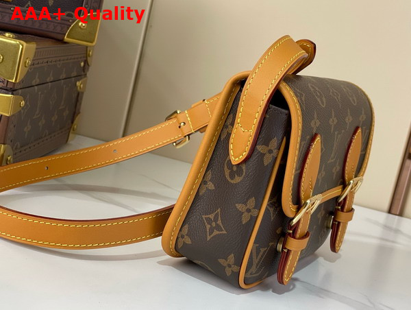 Louis Vuitton Satchel Wearable Wallet in Monogram Coated Canvas M26805 Replica
