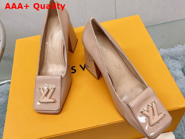 Louis Vuitton Shake Pump in Nude Patent Calf Leather High Block Heel Replica