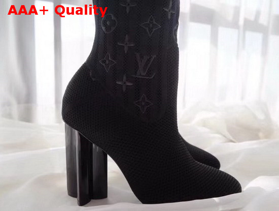 Louis Vuitton Silhouette Thigh Boot in Black Stretch Fabric 1A3MOY Replica