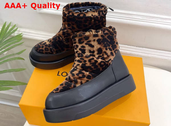 Louis Vuitton Snow Boot in Brown Leopard Print Fabric Replica