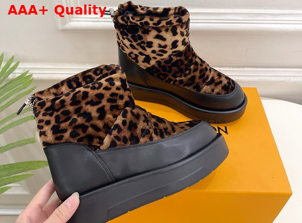 Louis Vuitton Snow Boot in Brown Leopard Print Fabric Replica