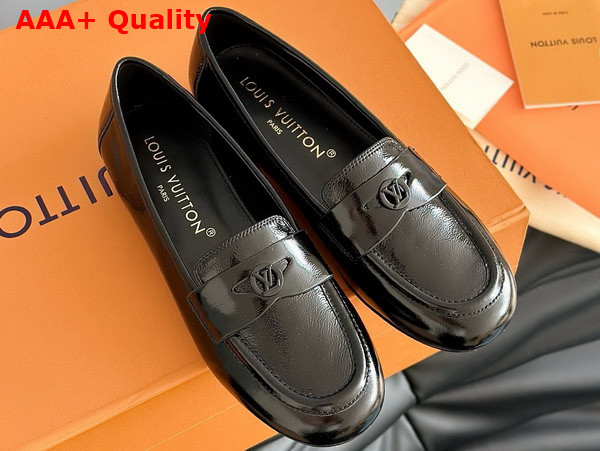 Louis Vuitton Soho Flat Loafer in Black Naplak Leather 1ACZQM Replica