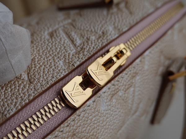 Louis Vuitton Speedy Bandouliere 20 Pale Beige Sprayed and Embossed Grained Cowhide Leather M46163 Replica