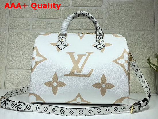 Louis Vuitton Speedy Bandouliere 30 White Monogram Canvas Replica