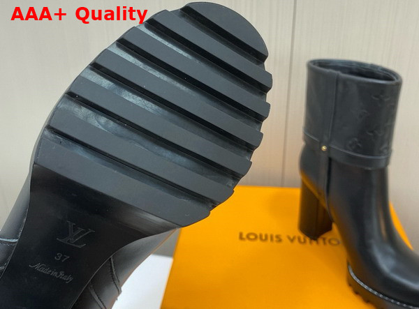 Louis Vuitton Star Trail Ankle Boot in Black Monogram Debossed Calf Leather 1ACIAF Replica