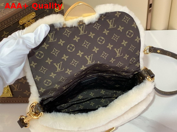 Louis Vuitton Sunset Bag in Cream Shearling M12097 Replica