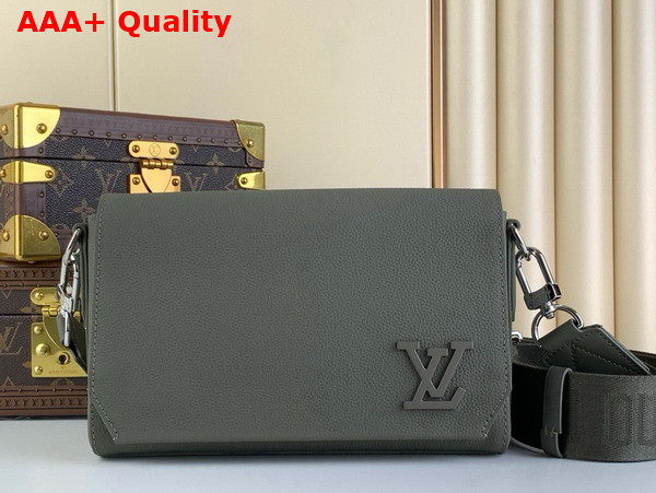Louis Vuitton Takeoff Messenger PM Bag in Khaki Cowhide Leather M25125 Replica