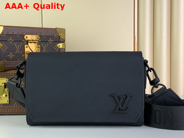 Louis Vuitton Takeoff Messenger PM Bag in Noir Cowhide Leather M24769 Replica