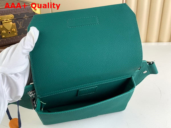 Louis Vuitton Takeoff Slingbag in Green Aerogram Cowhide Leather Replica