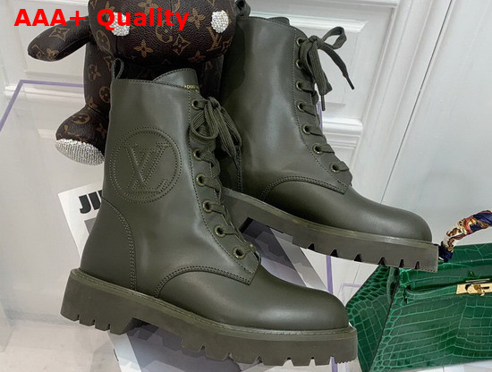 Louis Vuitton Territory Flat Ranger in Khaki Green Calf Leather 1A94RE Replica