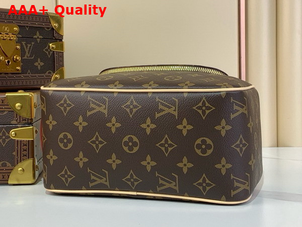 Louis Vuitton Toiletry Bag in Monogram Canvas Replica