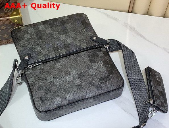 Louis Vuitton Trio Messenger in Black Damoflage Canvas M28602 Replica