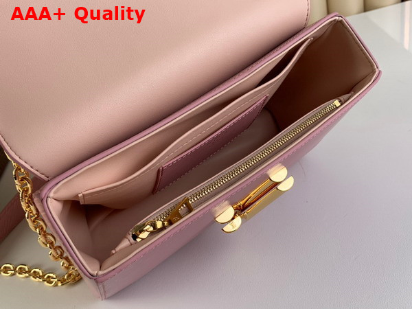 Louis Vuitton Twist MM Handbag in Pink Epi Leather Replica