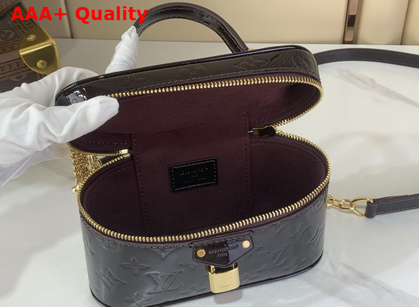 Louis Vuitton Vanity Chain Pouch Monogram Vernis Datewood M28334 Replica