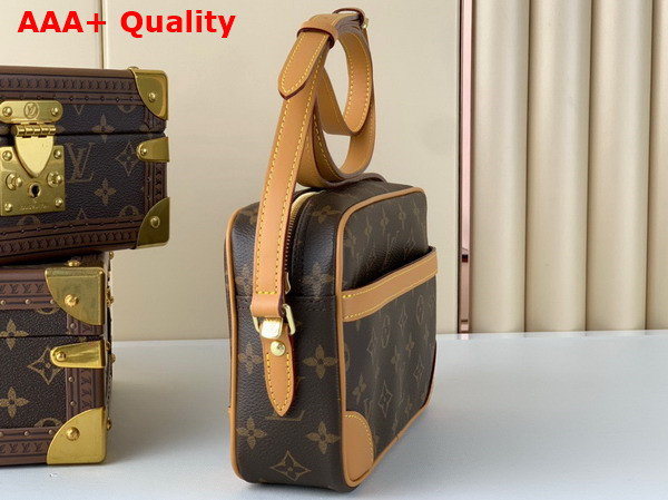 Louis Vuitton Vintage Camera Bag in Monogram Canvas and Natural Cowhide Leather Replica