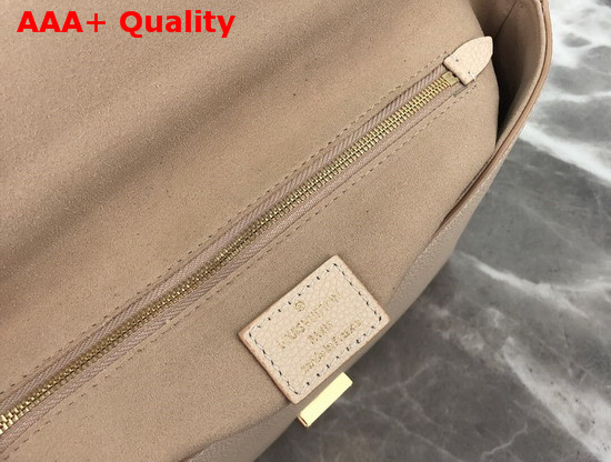 Louis Vuitton Volta Mocaccino M55060 Replica