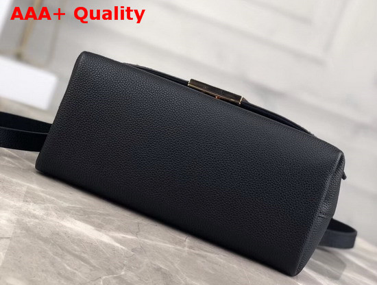 Louis Vuitton Volta Noir M53771 Replica