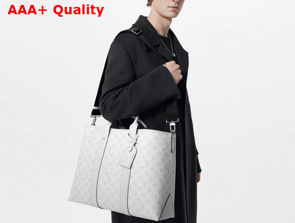 Louis Vuitton Weekend Tote NM Optic White Monogram Coated Canvas and Taiga Cowhide Leather M30919 Replica