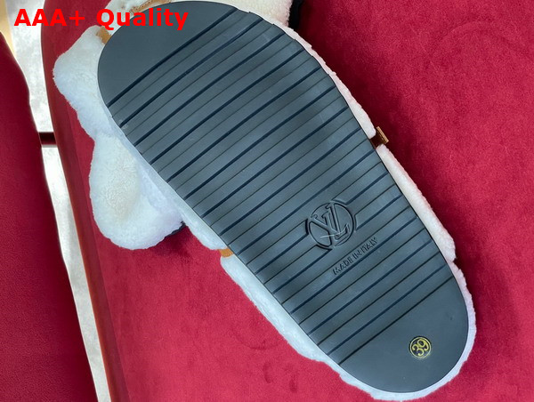 Louis Vuitton Winterbreak Flat Comfort Mule in White Shearling Replica