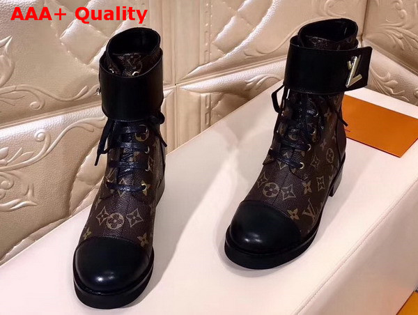 Louis Vuitton Wonderland Flat Ranger Patent Monogram Canvas 1A2JCV Replica