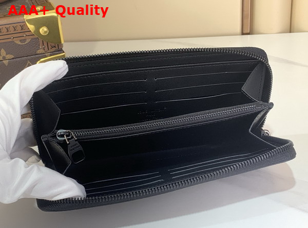 Louis Vuitton Zippy Wallet Horizontal Black Monogram Midnight Coated Canvas M28048 Replica